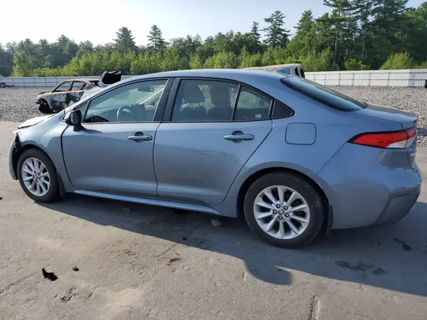 JTDVPRAE9LJ098427 2020 TOYOTA COROLLA - Image 2