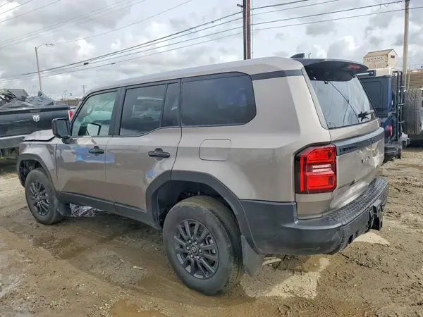 JTEABFAJ1RK007142 2024 TOYOTA LAND CRUISER - Image 2