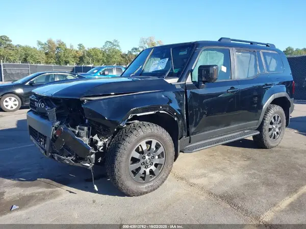 JTEABFAJ2SK023758 2025 TOYOTA LAND CRUISER - Image 2