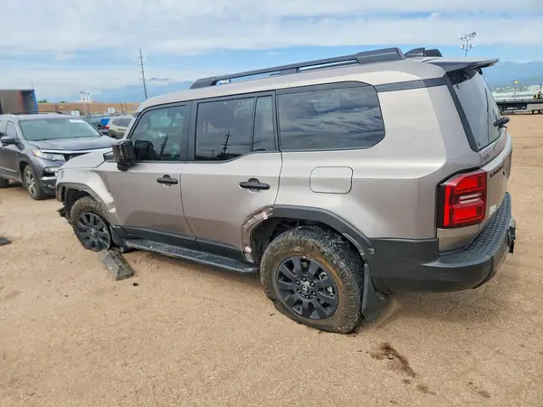 JTEABFAJ3R5001664 2024 TOYOTA LAND CRUISER - Image 2
