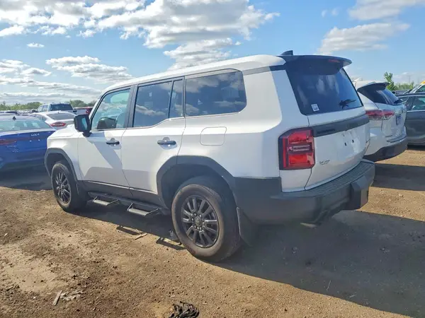 JTEABFAJ3RK015713 2024 TOYOTA LAND CRUISER - Image 2