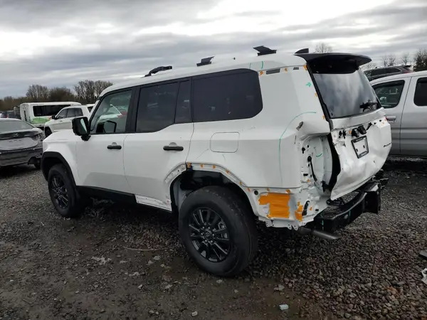 JTEABFAJ3RK016909 2024 TOYOTA LAND CRUISER - Image 2