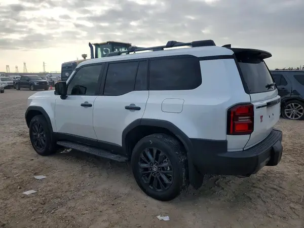 JTEABFAJ3S5017885 2025 TOYOTA LAND CRUISER - Image 2