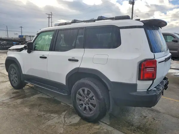 JTEABFAJ3SK039080 2025 TOYOTA LAND CRUISER - Image 2
