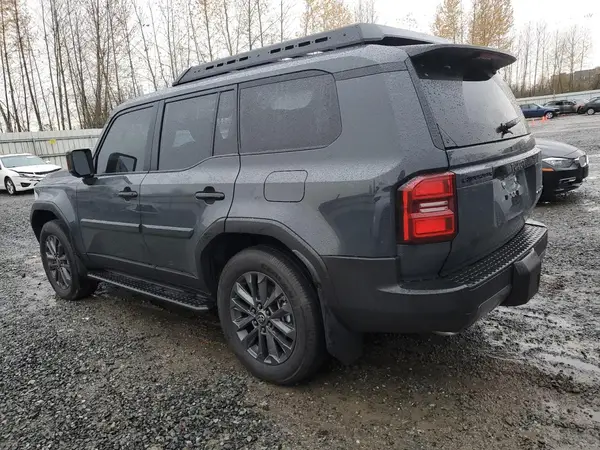 JTEABFAJ3SK048572 2025 TOYOTA LAND CRUISER - Image 2
