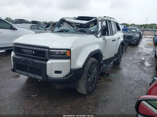 JTEABFAJ4R5006145 2024 TOYOTA LAND CRUISER - Image 2