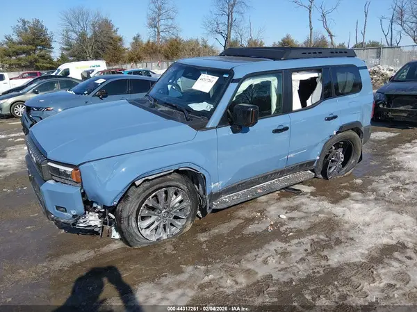 JTEABFAJ4SK041405 2025 TOYOTA LAND CRUISER - Image 2