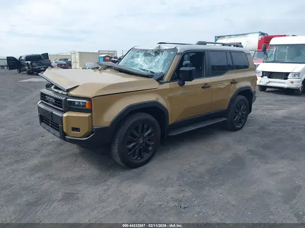 JTEABFAJ5RK005233 2024 TOYOTA LAND CRUISER - Image 2