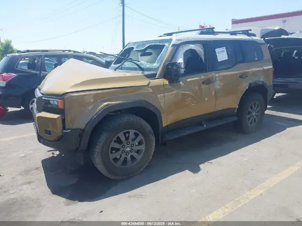 JTEABFAJ5SK039629 2025 TOYOTA LAND CRUISER - Image 2