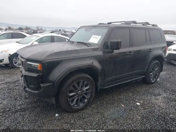 JTEABFAJ6S5008663 2025 TOYOTA LAND CRUISER - Image 2