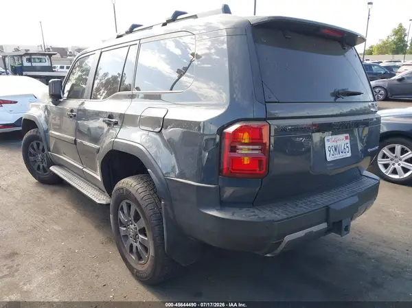 JTEABFAJ6S5014530 2025 TOYOTA LAND CRUISER - Image 2