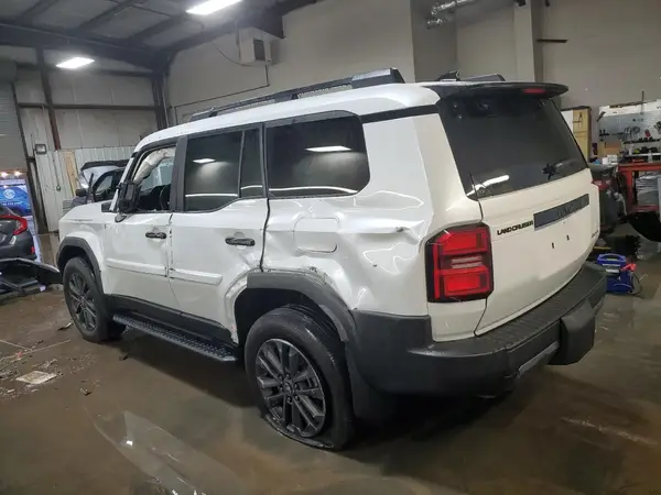 JTEABFAJ6SK039302 2025 TOYOTA LAND CRUISER - Image 2