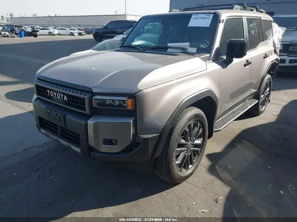 JTEABFAJ6SK048470 2025 TOYOTA LAND CRUISER - Image 2