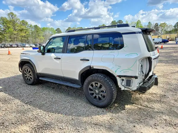 JTEABFAJ7S5008851 2025 TOYOTA LAND CRUISER - Image 2