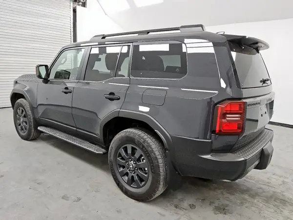 JTEABFAJ7S5015606 2025 TOYOTA LAND CRUISER - Image 2