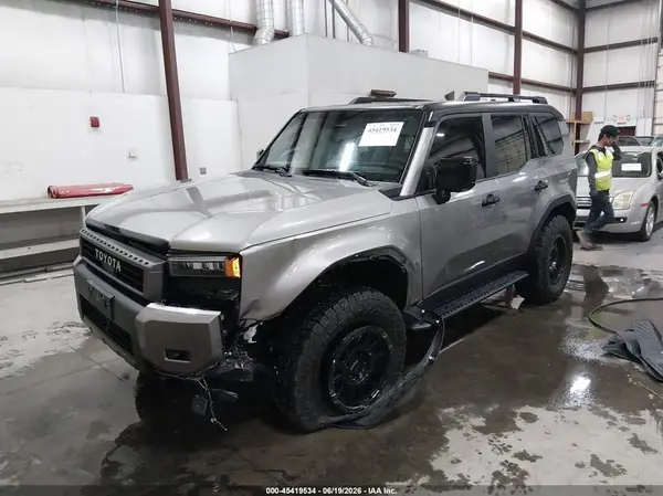 JTEABFAJ7TK051752 2026 TOYOTA LAND CRUISER - Image 2