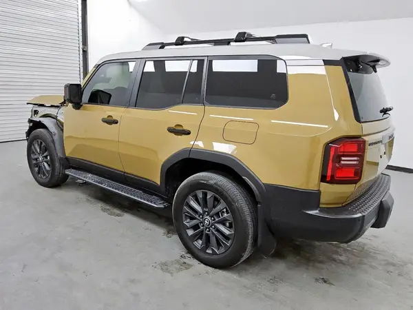 JTEABFAJ8SK025692 2025 TOYOTA LAND CRUISER - Image 2