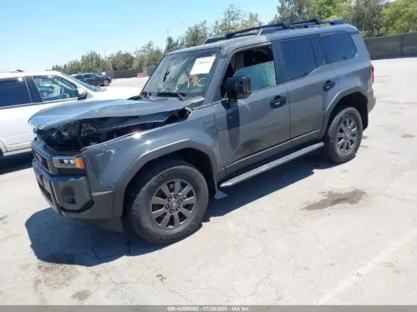 JTEABFAJ9R5001863 2024 TOYOTA LAND CRUISER - Image 2