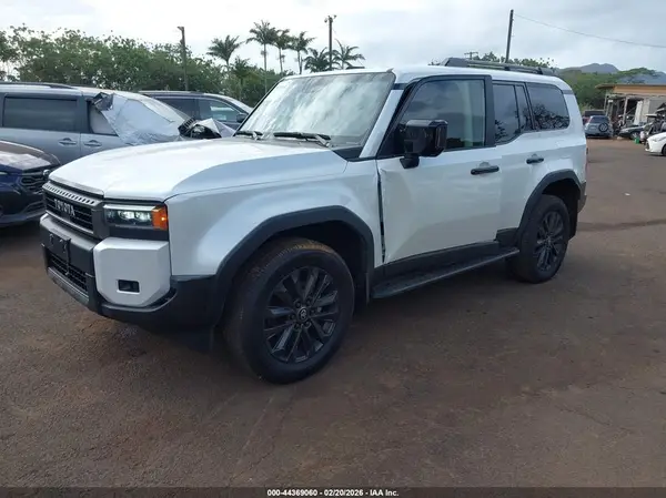JTEABFAJ9S5013923 2025 TOYOTA LAND CRUISER - Image 2