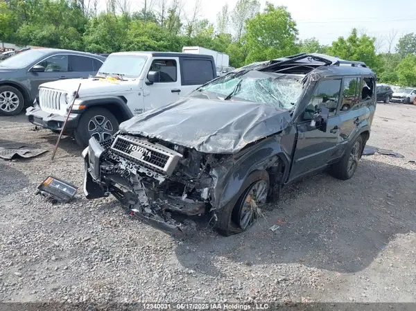 JTEABFAJ9S5017437 2025 TOYOTA LAND CRUISER - Image 2