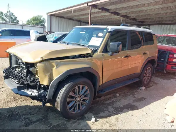 JTEABFAJ9SK020727 2025 TOYOTA LAND CRUISER - Image 2