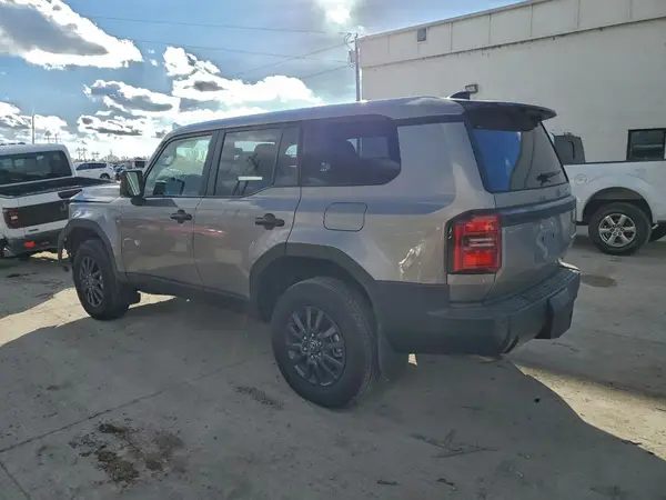 JTEABFAJ9SK022736 2025 TOYOTA LAND CRUISER - Image 2