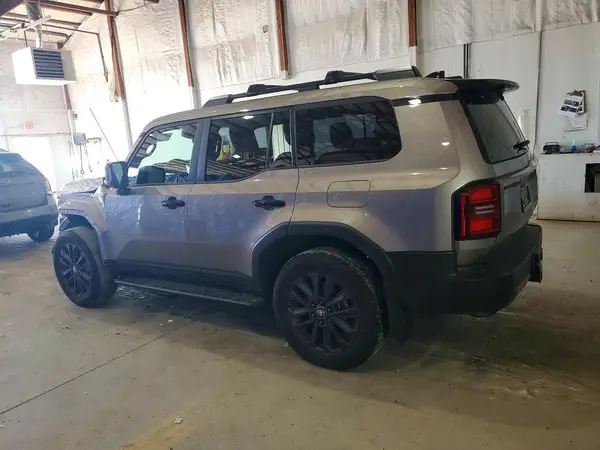 JTEABFAJ9SK045420 2025 TOYOTA LAND CRUISER - Image 2