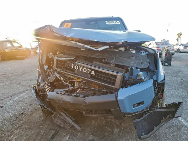 2025 TOYOTA LAND CRUISER COPART lot 98009505 auction photo 5