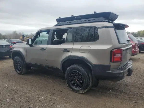 JTEABFAJXR5007834 2024 TOYOTA LAND CRUISER - Image 2