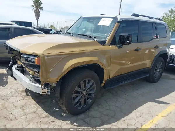 JTEABFAJXSK030327 2025 TOYOTA LAND CRUISER - Image 2