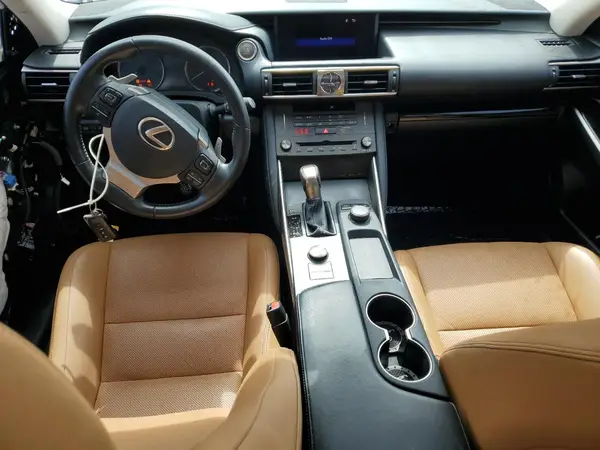 JTHAA1D20L5106408 2020 LEXUS IS - Image 8