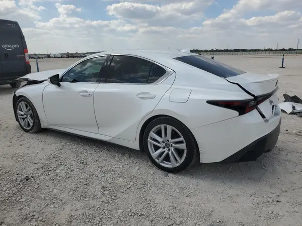 JTHAA1D20M5111349 2021 LEXUS IS - Image 2