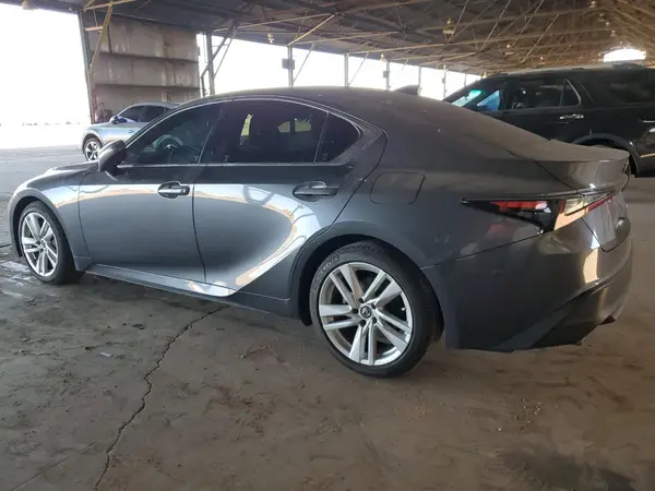 JTHAA1D20N5120585 2022 LEXUS IS - Image 2