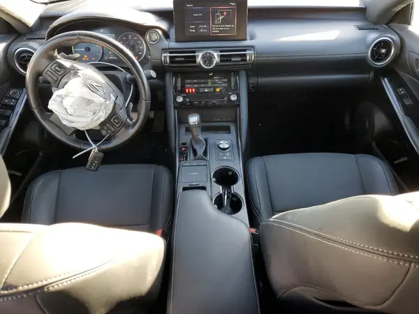 JTHAA1D21N5119087 2022 LEXUS IS - Image 8