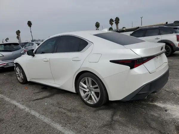 JTHAA1D21N5120191 2022 LEXUS IS - Image 2