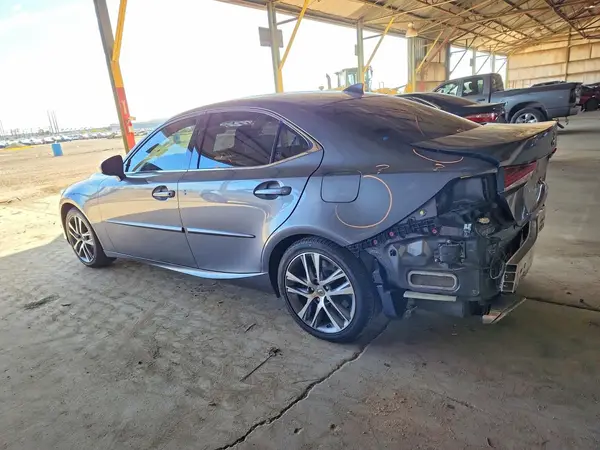 JTHAA1D22L5106586 2020 LEXUS IS - Image 2