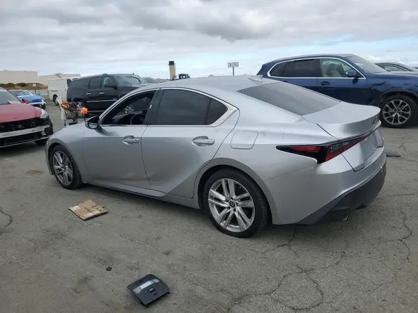 JTHAA1D22N5121186 2022 LEXUS IS - Image 2