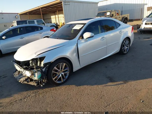 JTHAA1D24L5104399 2020 LEXUS IS - Image 2