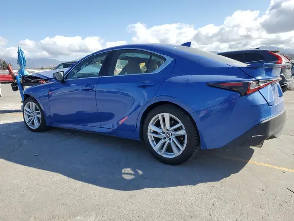 JTHAA1D24N5120153 2022 LEXUS IS - Image 2
