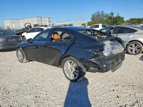 JTHAA1D24N5122808 2022 LEXUS IS - Image 2