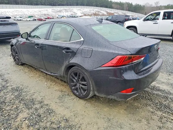 JTHAA1D25L5101172 2020 LEXUS IS - Image 2