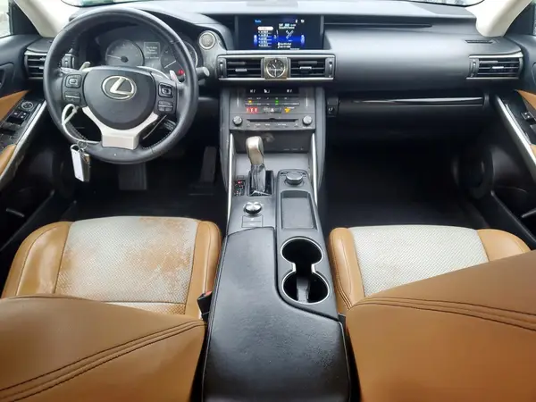 JTHAA1D25L5101172 2020 LEXUS IS - Image 8