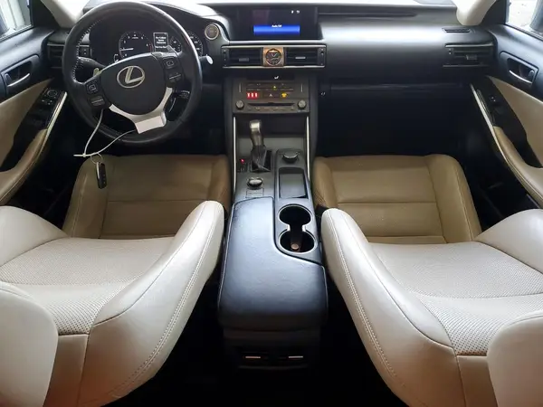 JTHAA1D25L5104749 2020 LEXUS IS - Image 8