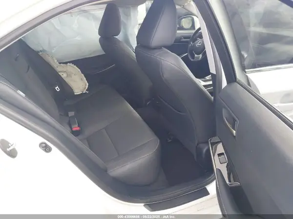 JTHAA1D25L5107649 2020 LEXUS IS - Image 8