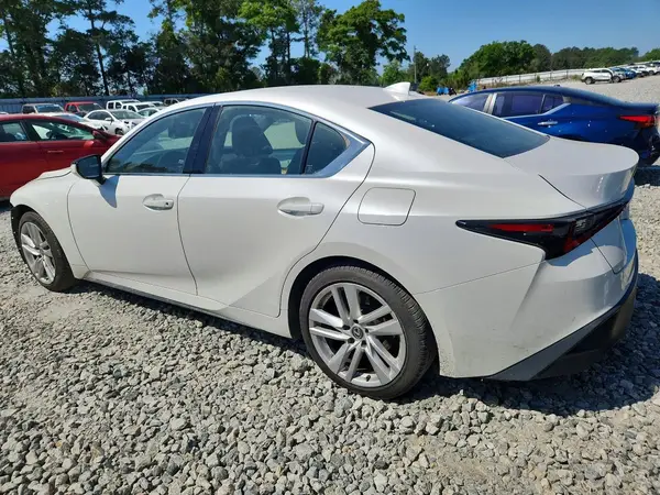 JTHAA1D25N5120968 2022 LEXUS IS - Image 2