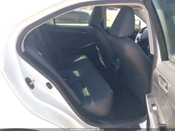 JTHAA1D26L5101939 2020 LEXUS IS - Image 8