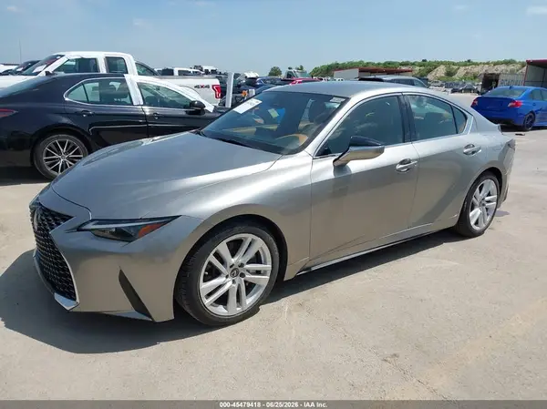 JTHAA1D26M5109346 2021 LEXUS IS - Image 2