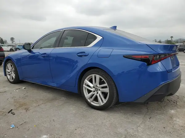 JTHAA1D26N5122731 2022 LEXUS IS - Image 2