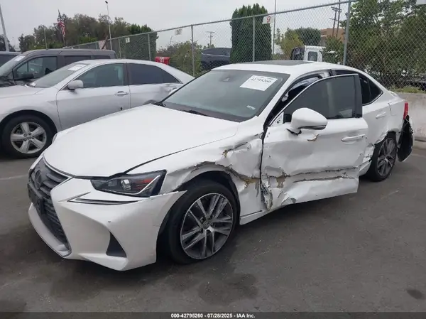 JTHAA1D27L5107667 2020 LEXUS IS - Image 2
