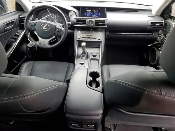 JTHAA1D27L5108785 2020 LEXUS IS - Image 8